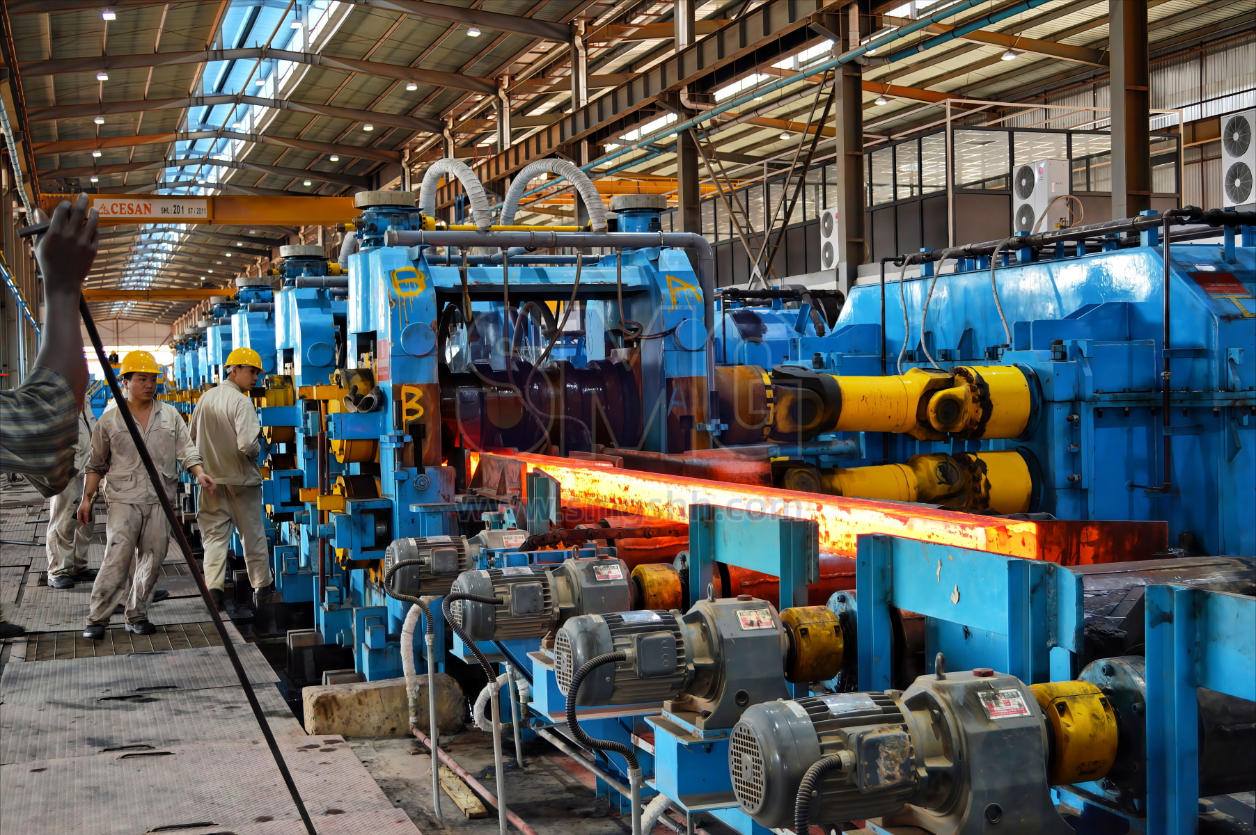 bar-rolling-mill-steel-hot-rolling-wire-rod-steelmaking-billet-metallurgy-equipment (6).jpg